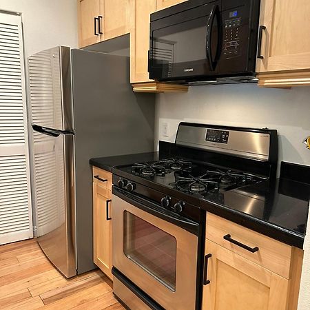 Irvine Gem Luxury Condo Near Irvine Business & Uci Hospital Exterior photo