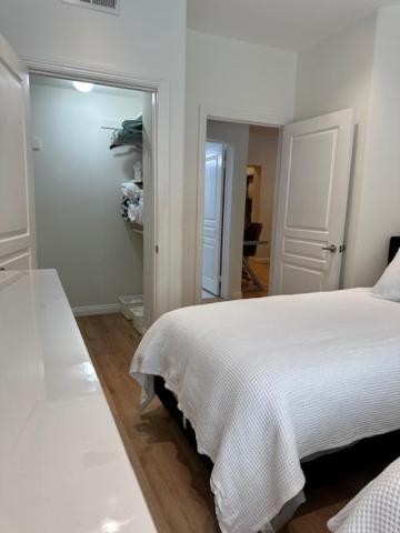 Irvine Gem Luxury Condo Near Irvine Business & Uci Hospital Exterior photo
