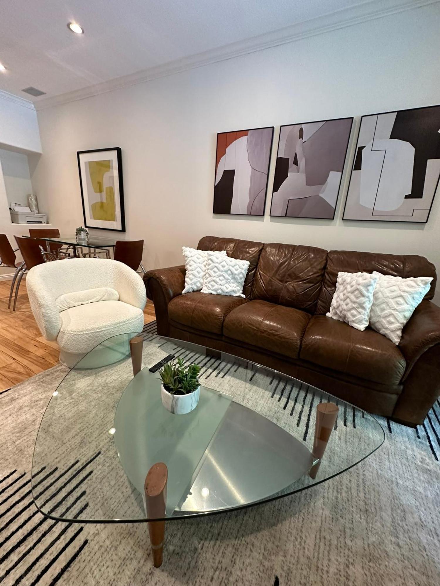 Irvine Gem Luxury Condo Near Irvine Business & Uci Hospital Exterior photo